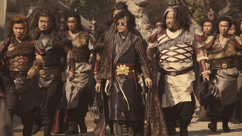 Cung Le as Bronze Lion